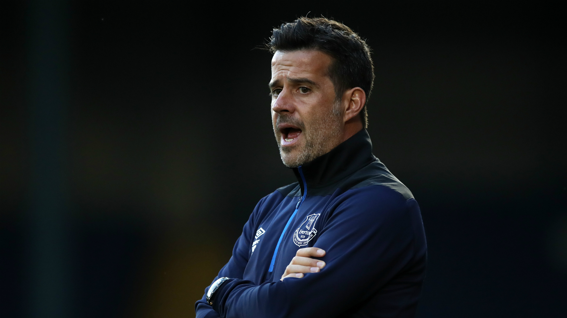 随后观察每 随后观察每