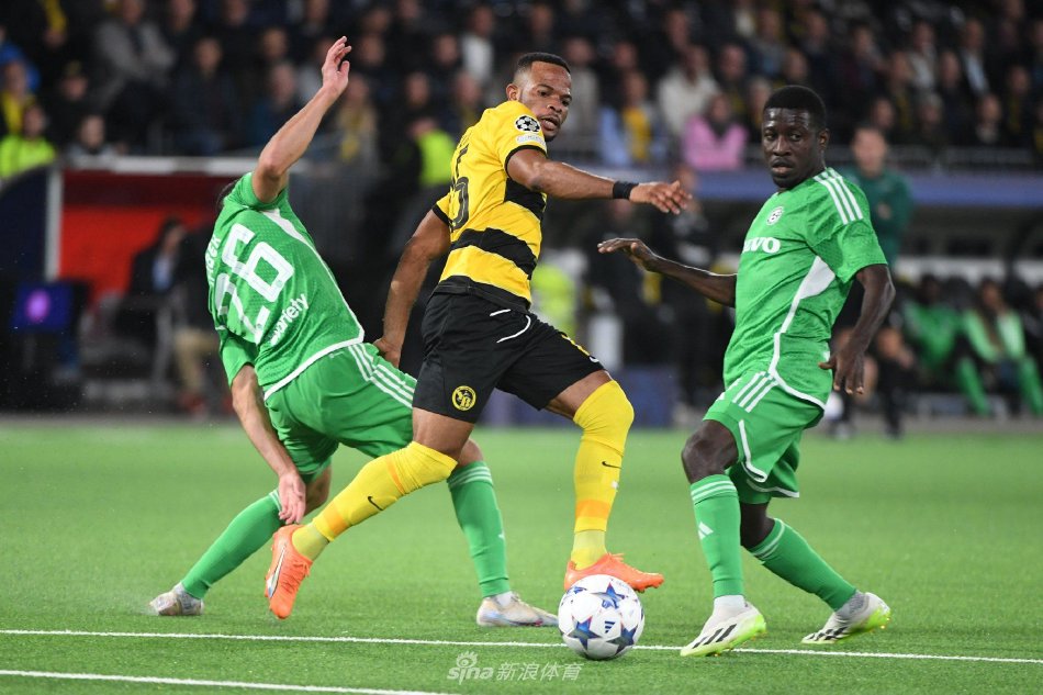 背水一战的 背水一战的